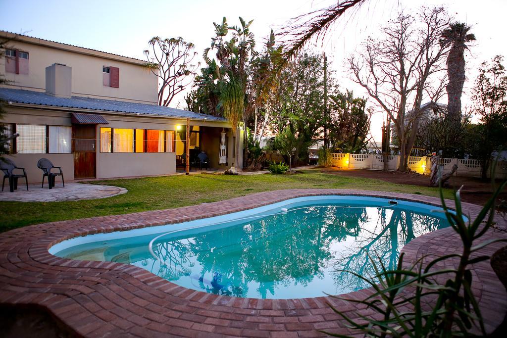 Oudtshoorn Homestay Accommodation المظهر الخارجي الصورة